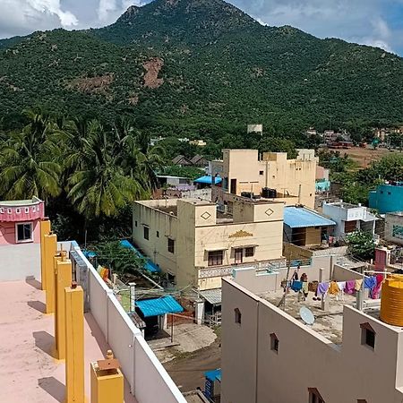 Sathya Guest House Tiruvannamalai Bagian luar foto